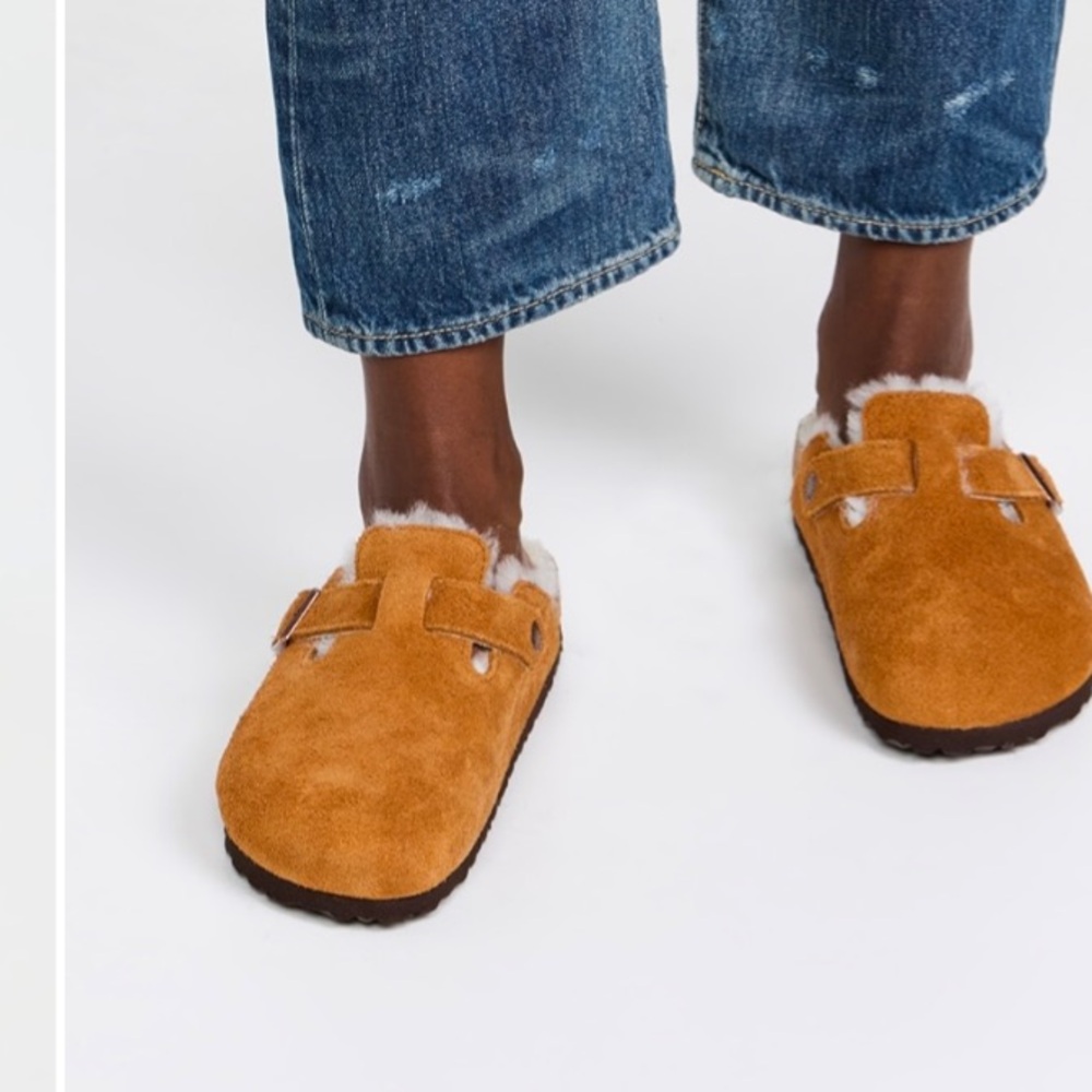 Birkenstock shearling clogs in mink/natural